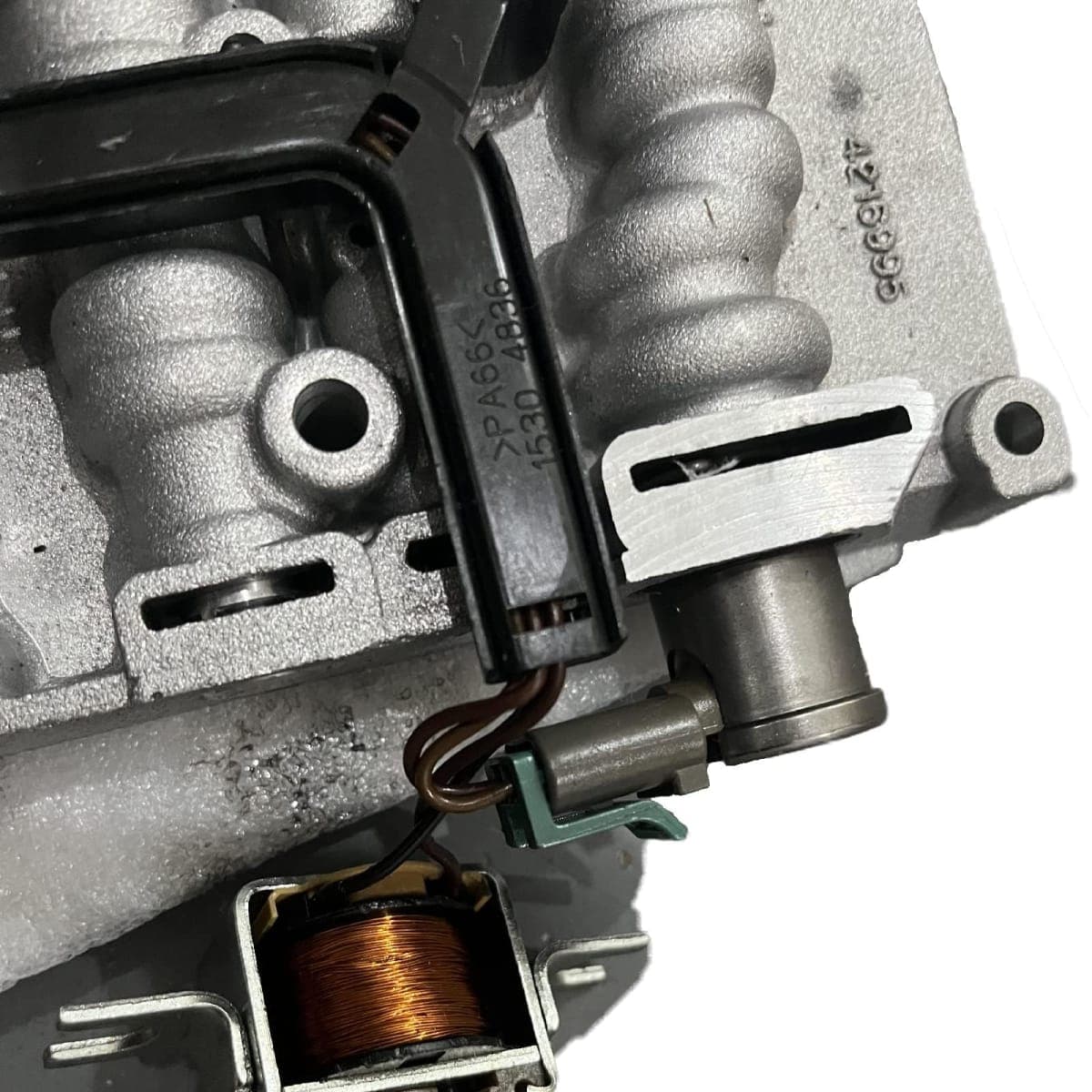 4L60E Transmission Valve Body With Solenoids For 1993‑2002 4L65E 4L70E thumbnail 3