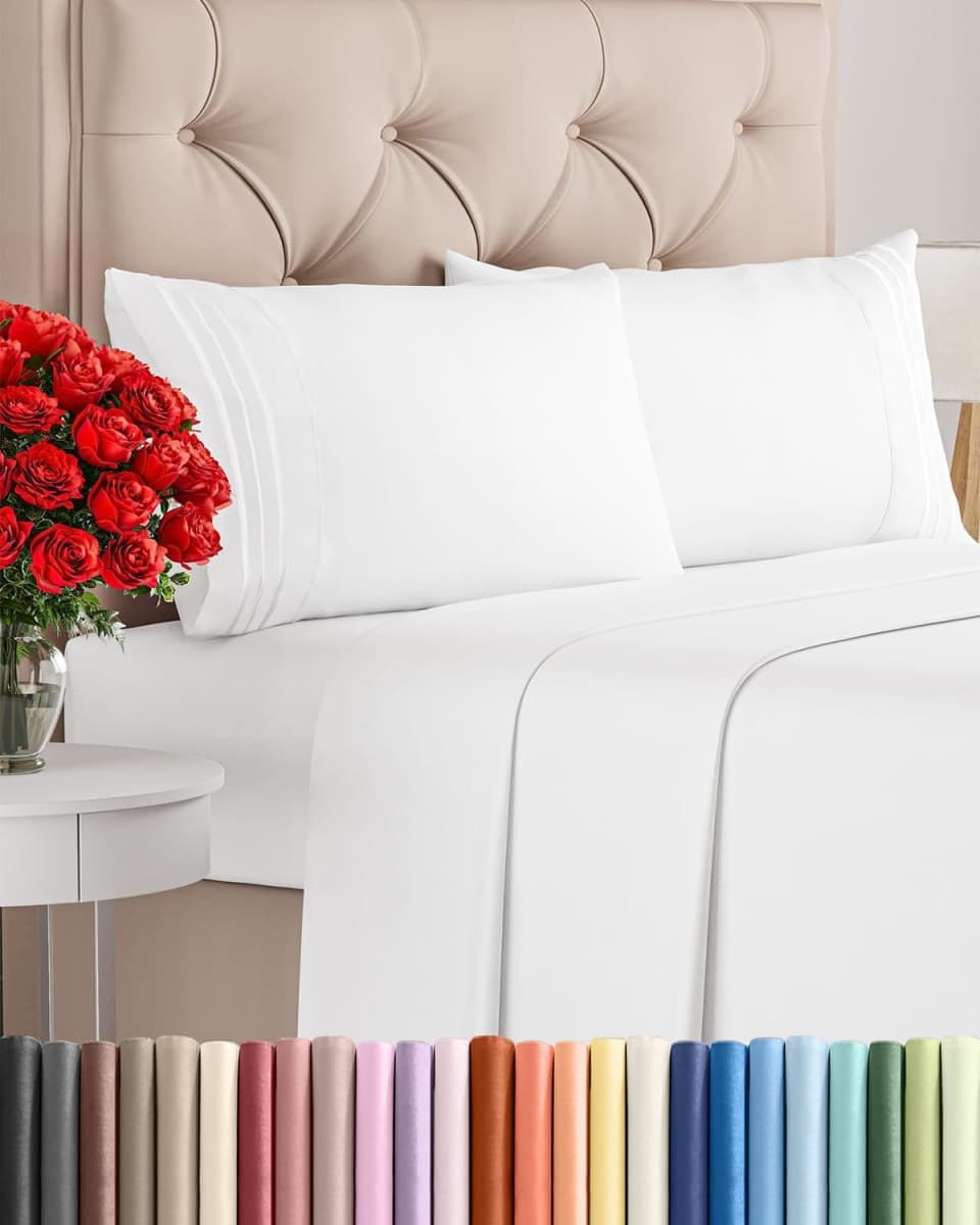 King Size 4 Piece Sheet Set - Comfy Breathable & Cooling Sheets - Hotel Luxury Bed Sheets for Women & Men - Deep Pockets, Easy-Fit, Extra Soft & Wrinkle Free Sheets - White Oeko-Tex Bed Sheet Set